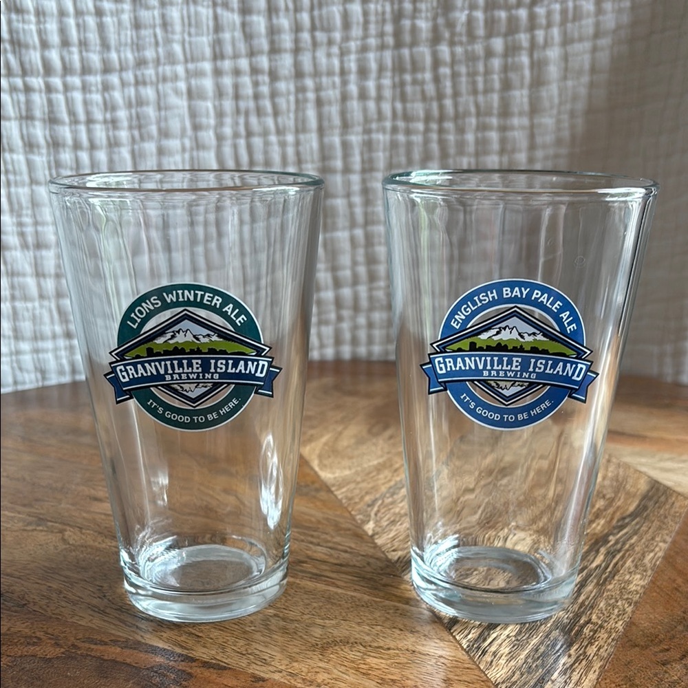 Granville Island Brewing pint glasses, Set of 2